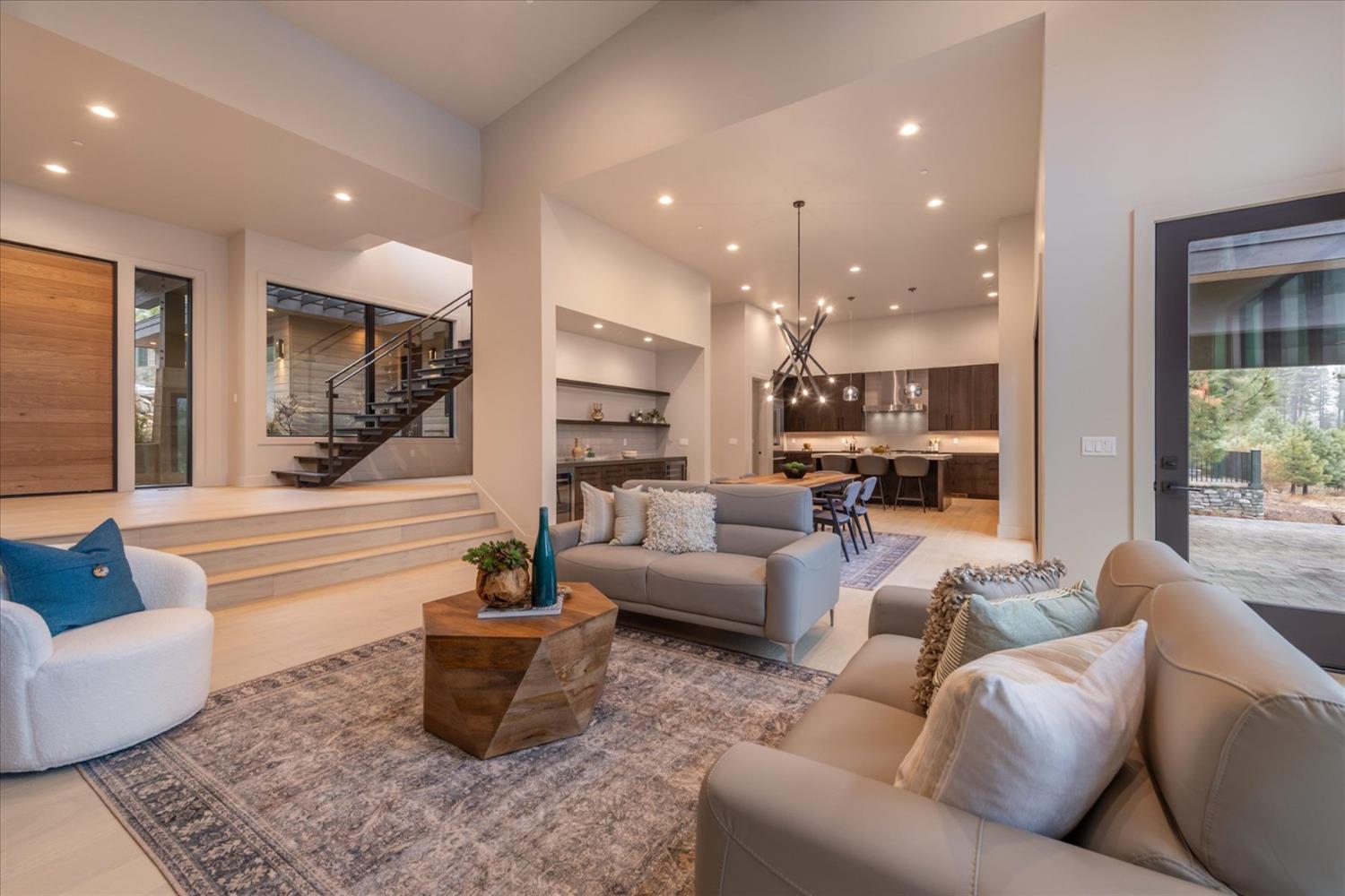 9309 Heartwood Drive