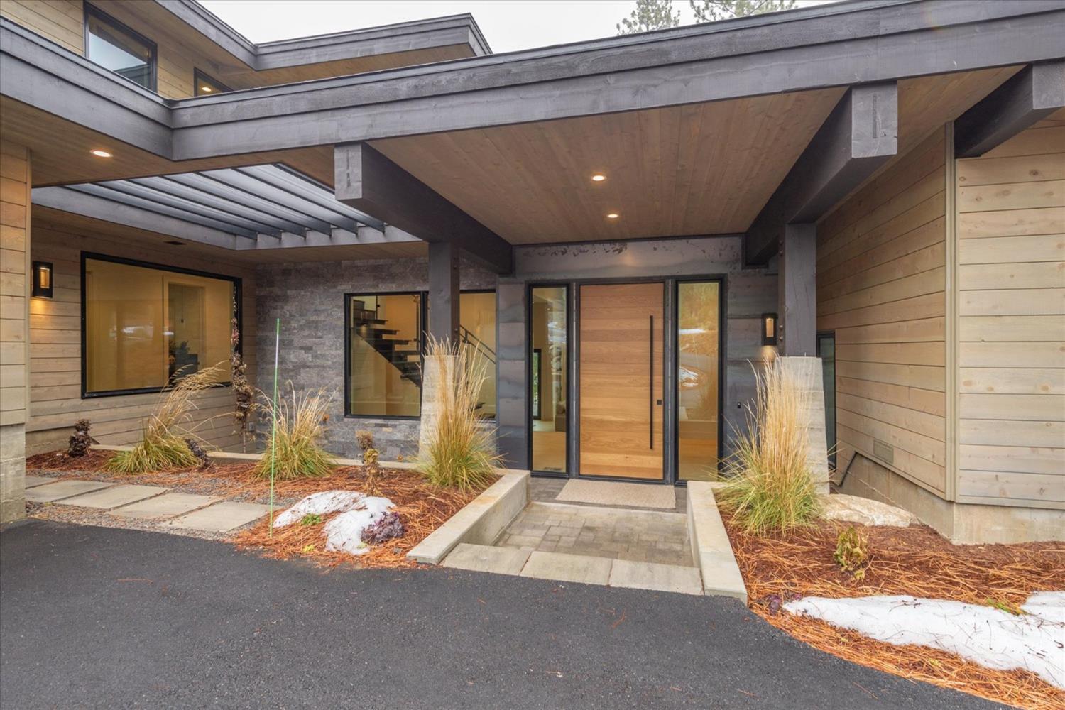 9309 Heartwood Drive