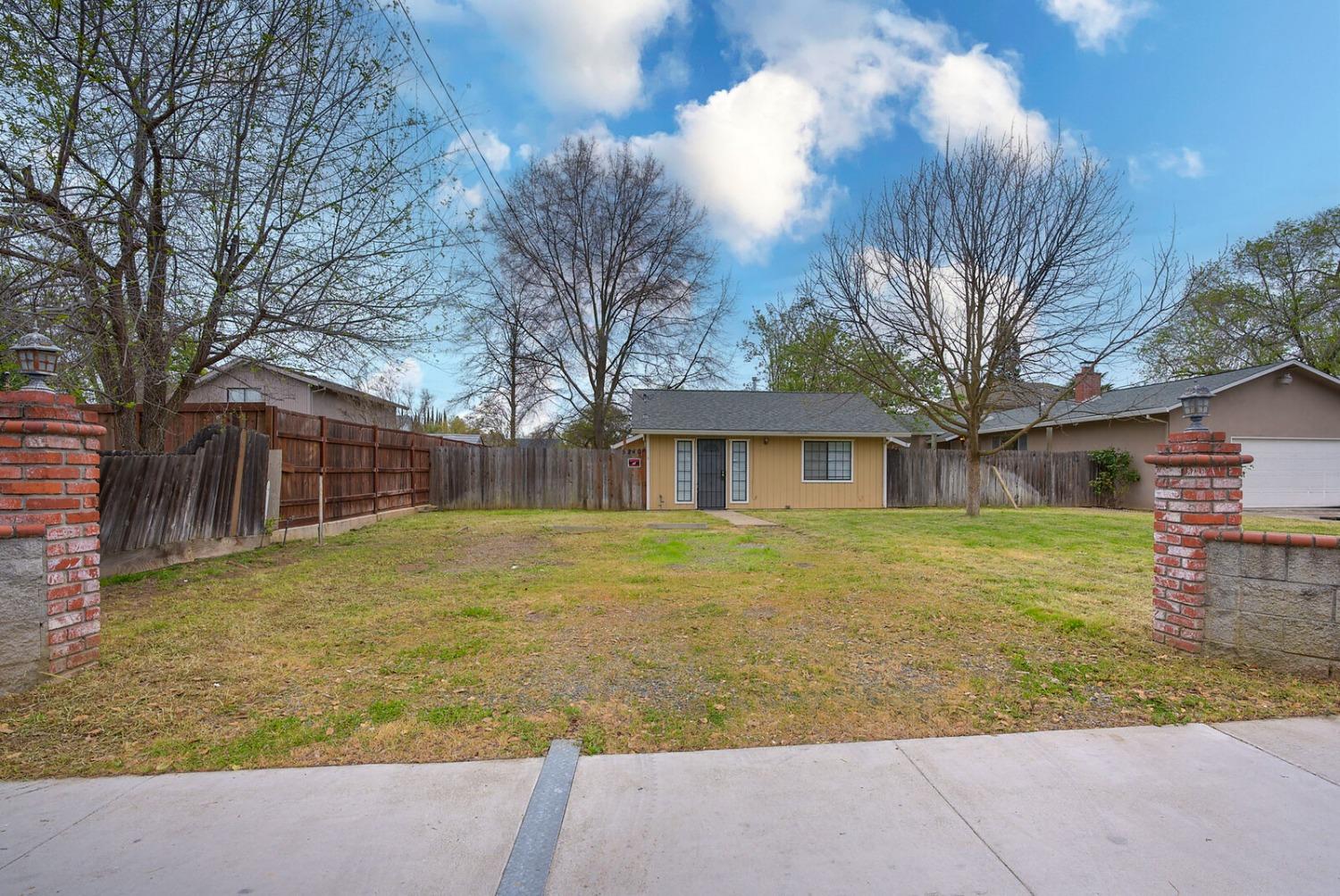 5232 El Camino Avenue