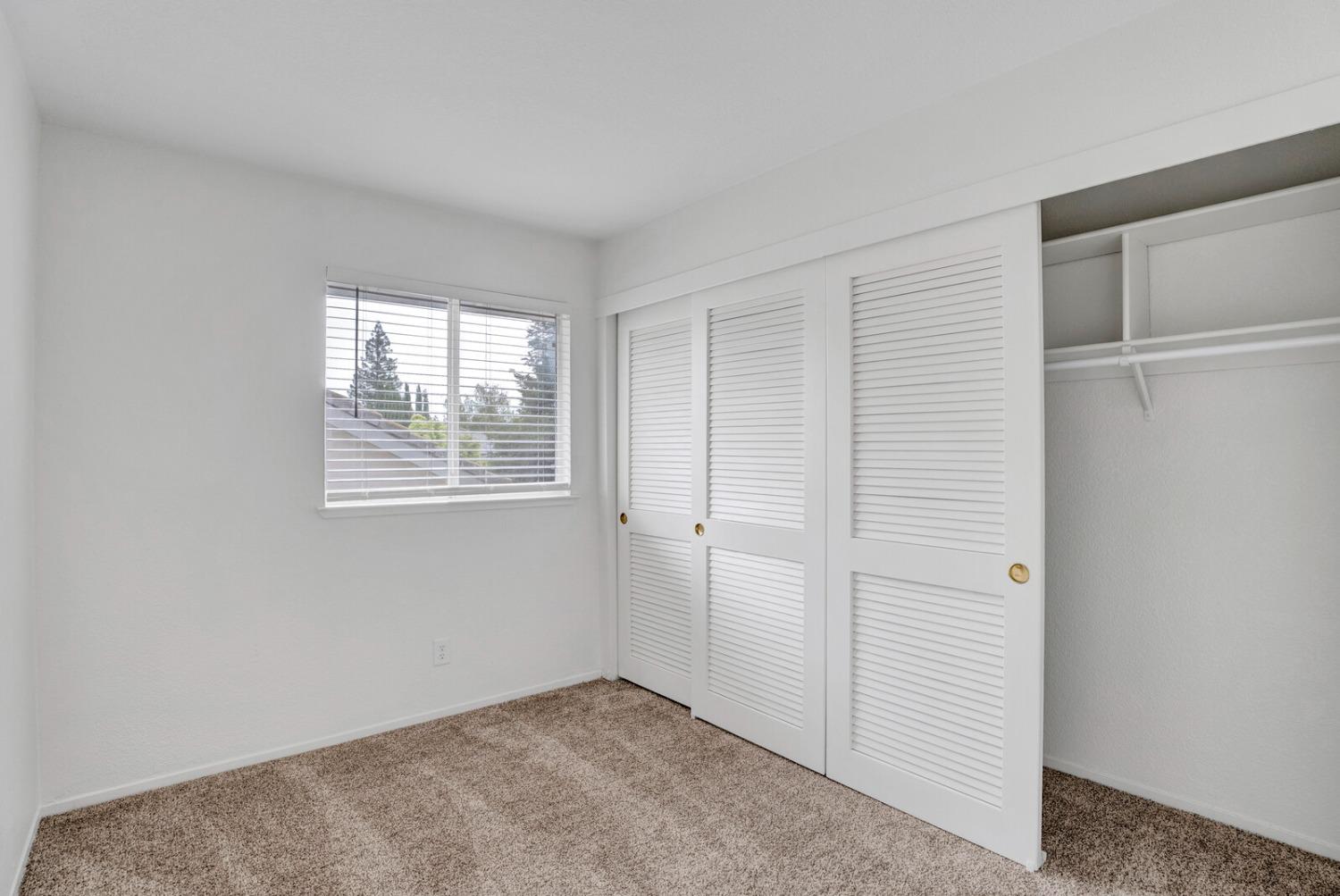 5754 River Run Circle