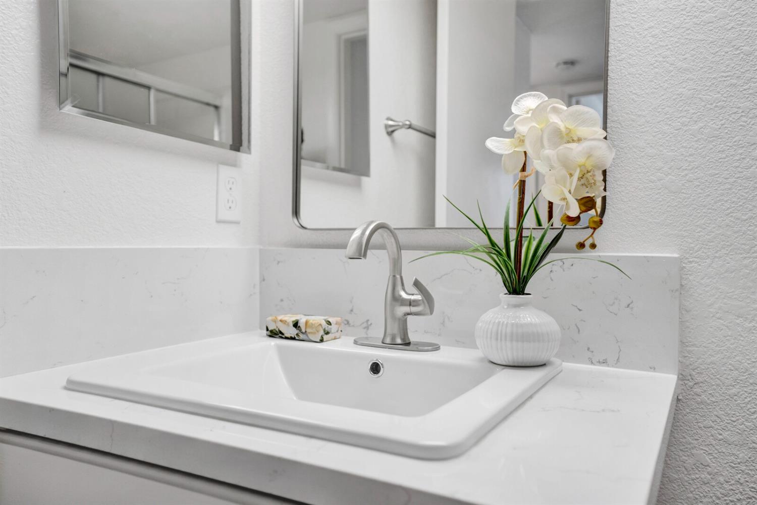 5754 River Run Circle