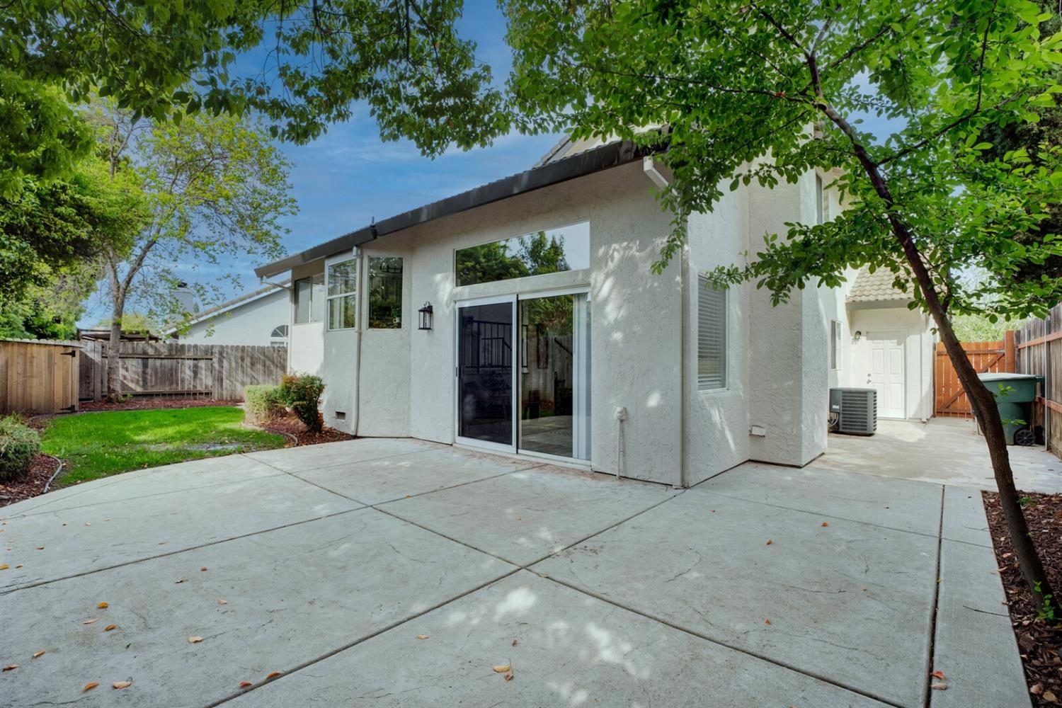 5754 River Run Circle