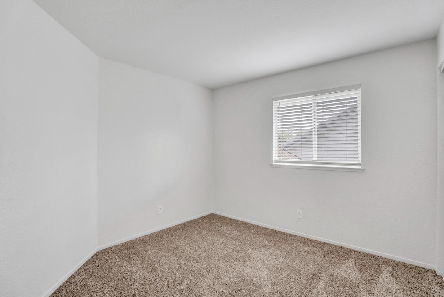 5754 River Run Circle