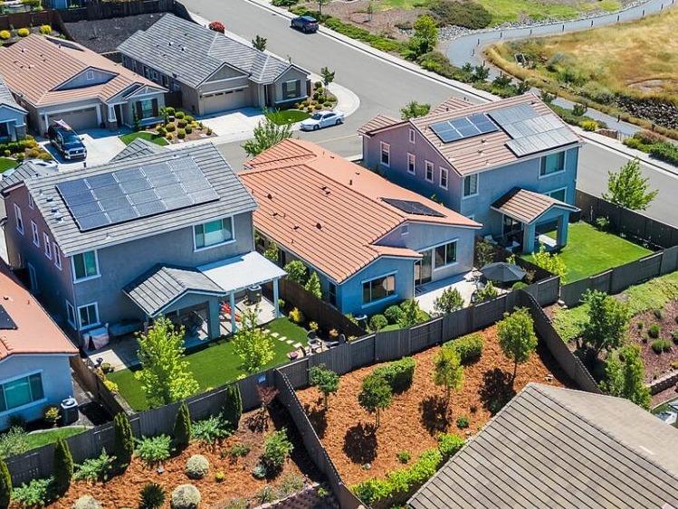 814 Berry Creek Drive