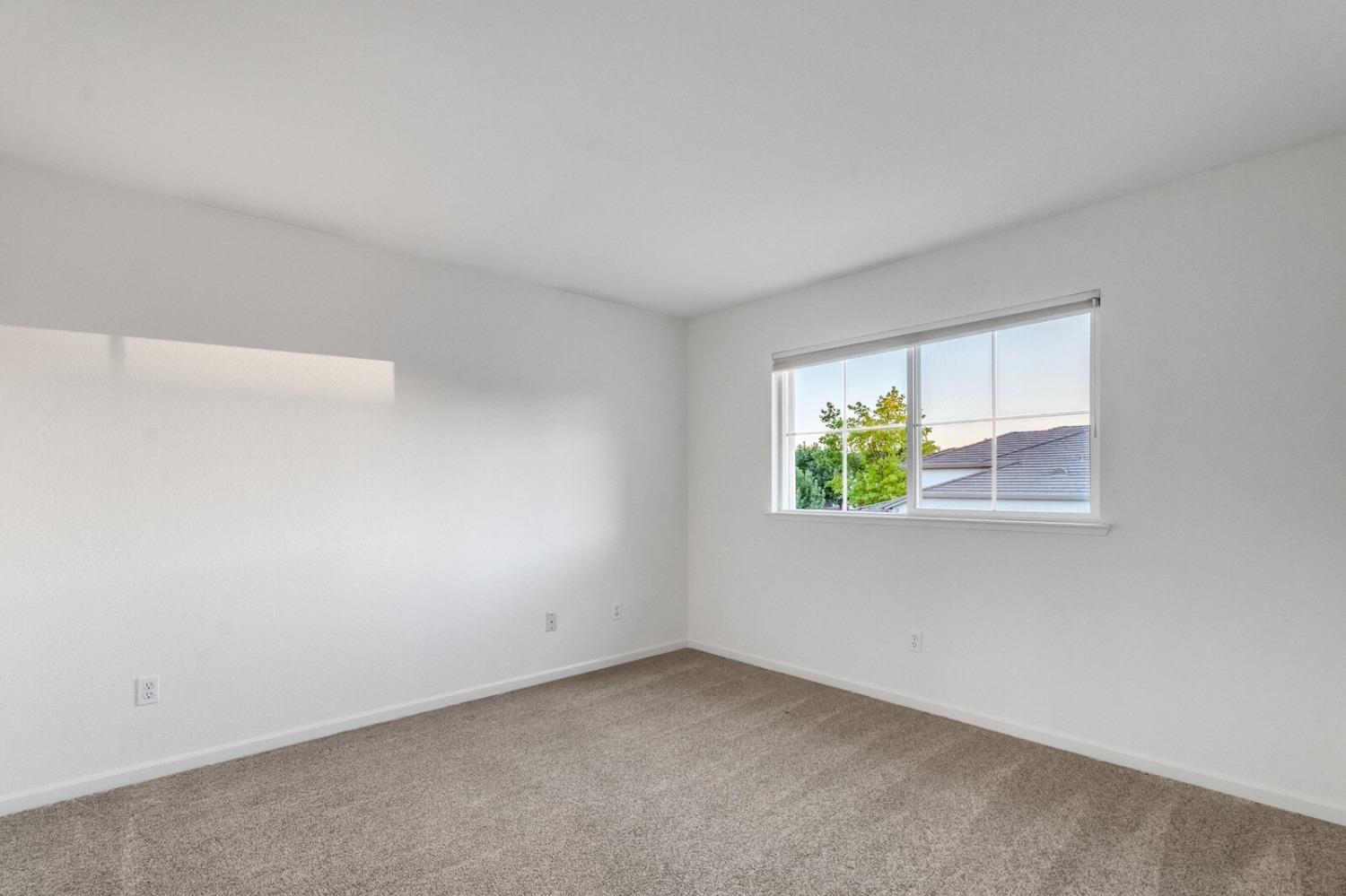 1445 Mayfield Street