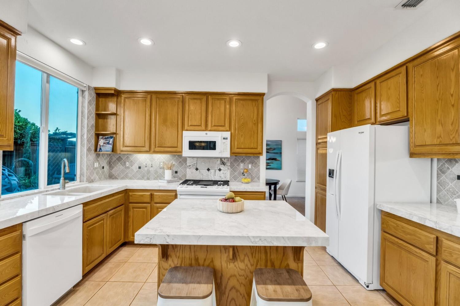 1445 Mayfield Street