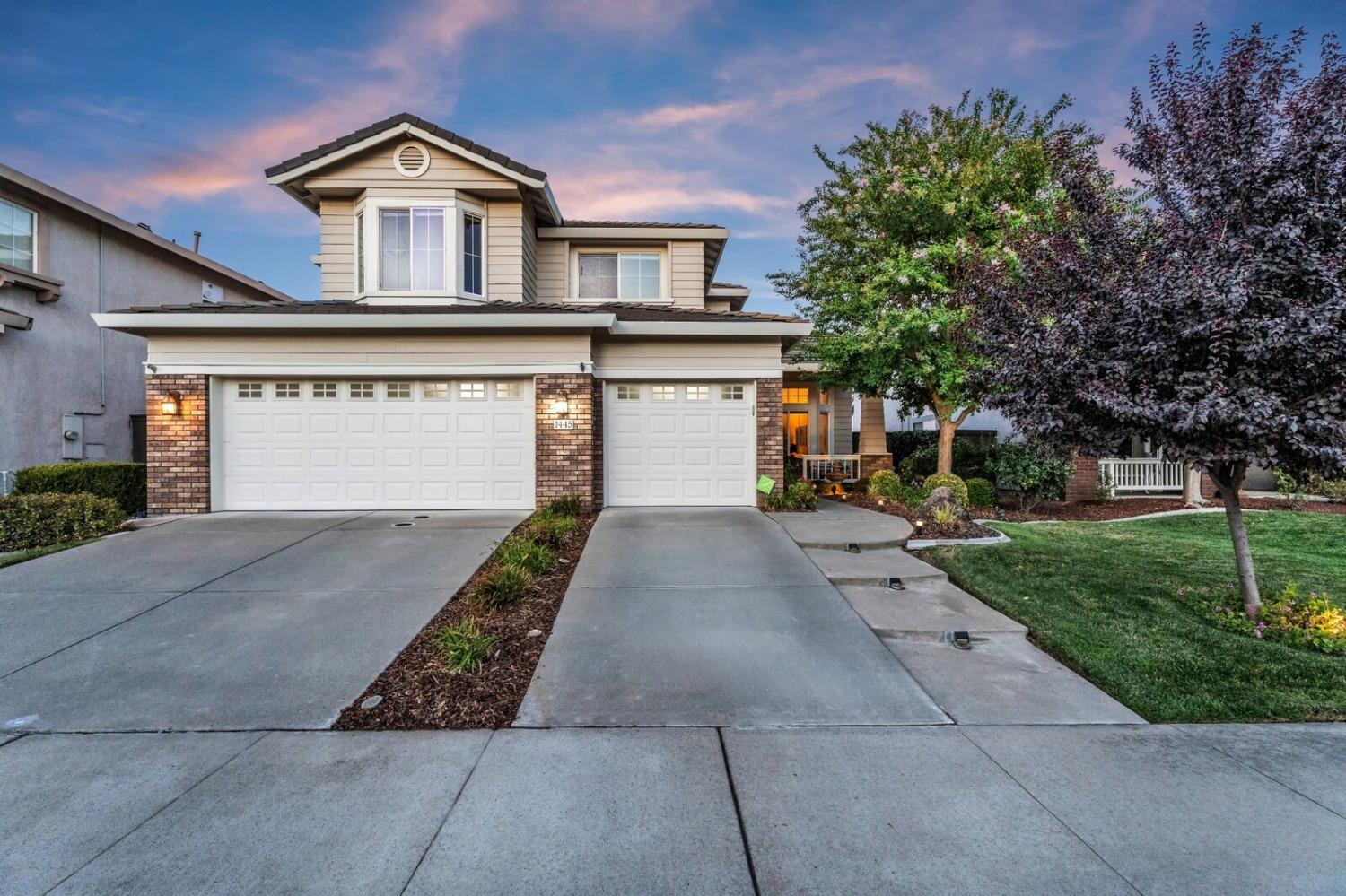 1445 Mayfield Street