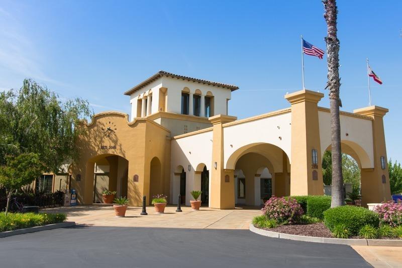 1445 Mayfield Street