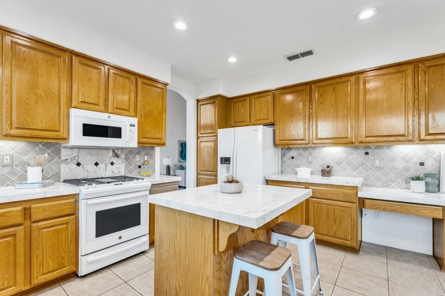 1445 Mayfield Street