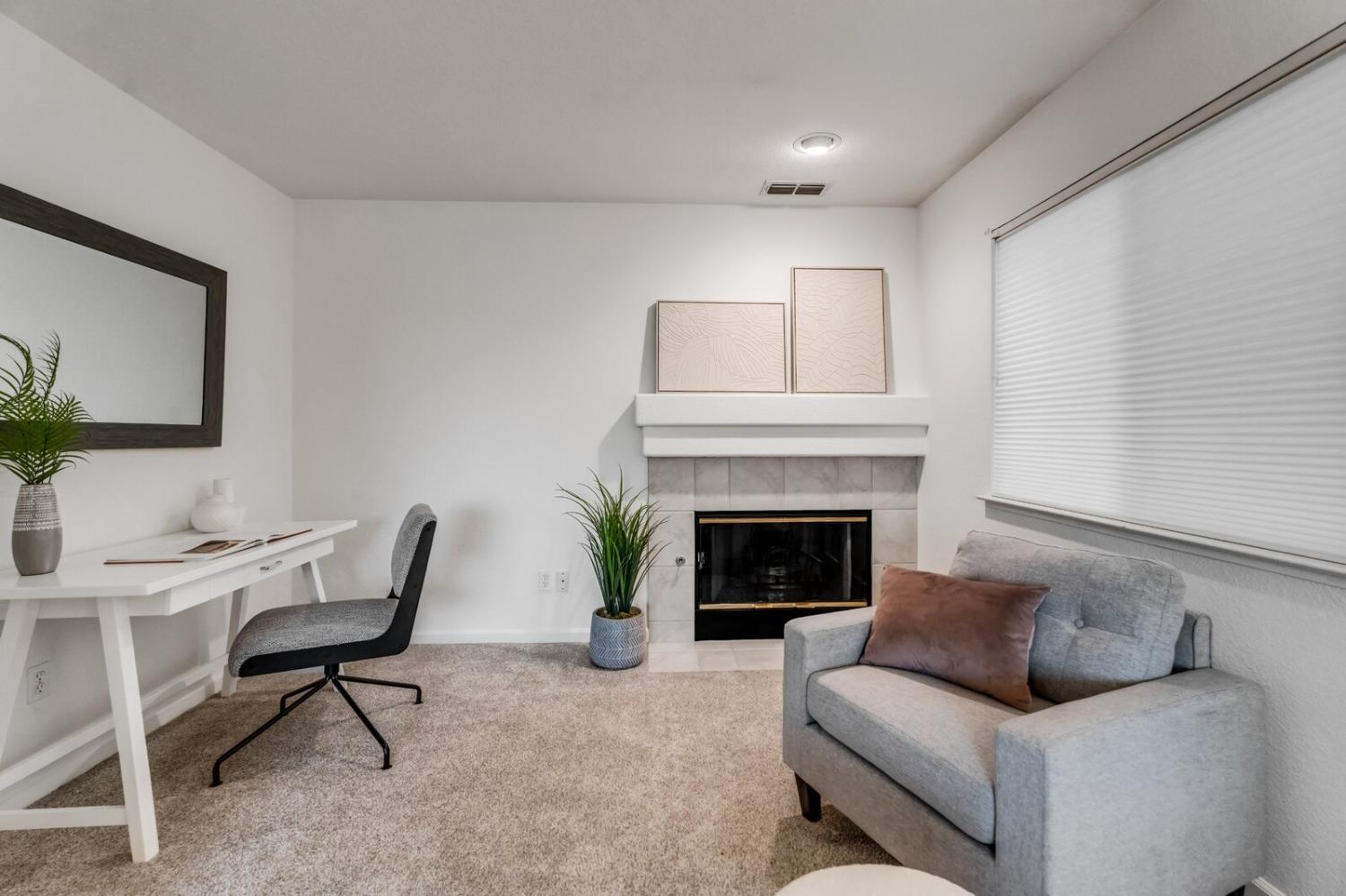 1445 Mayfield Street