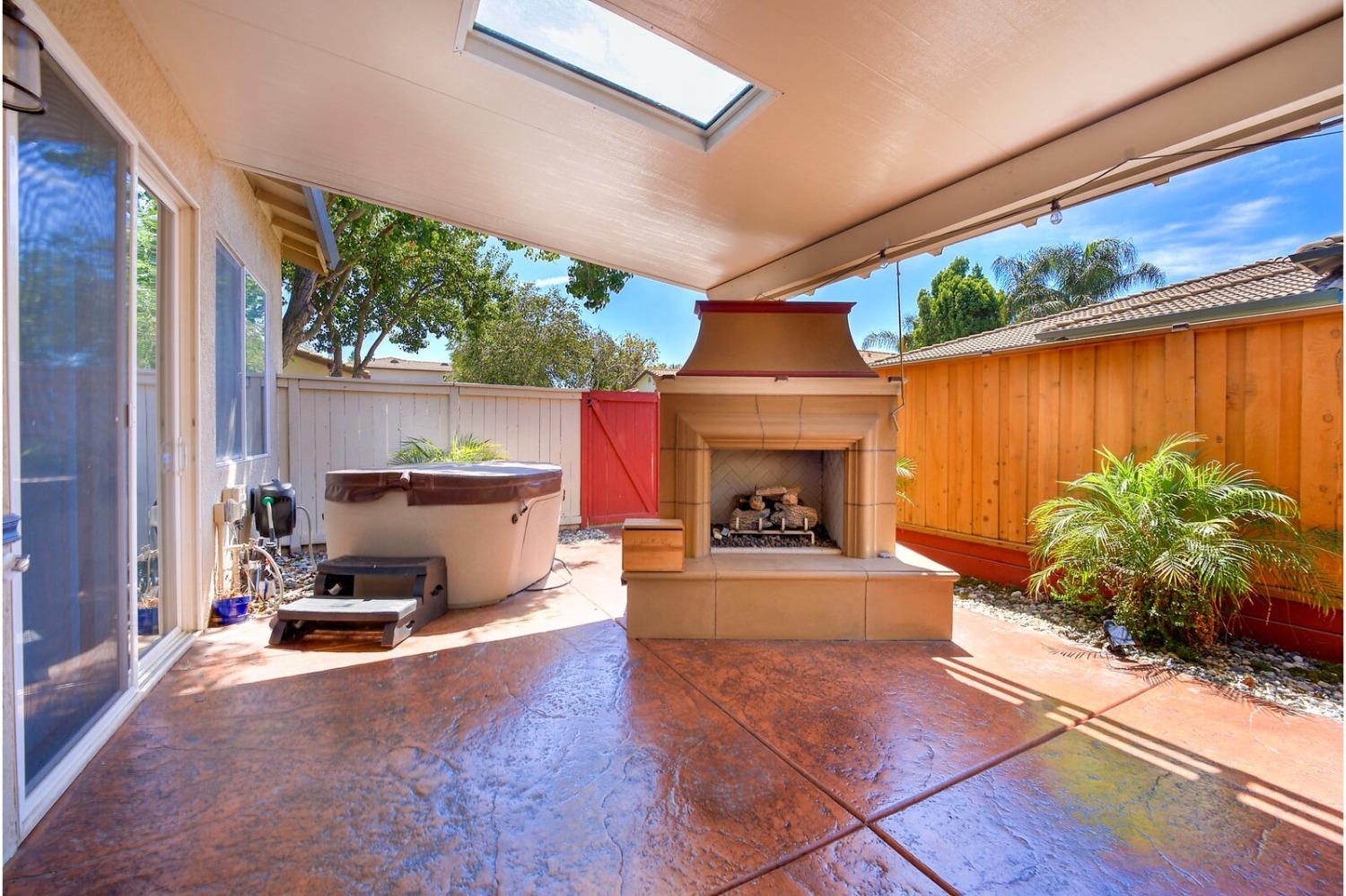 3370 Swallows Nest Lane