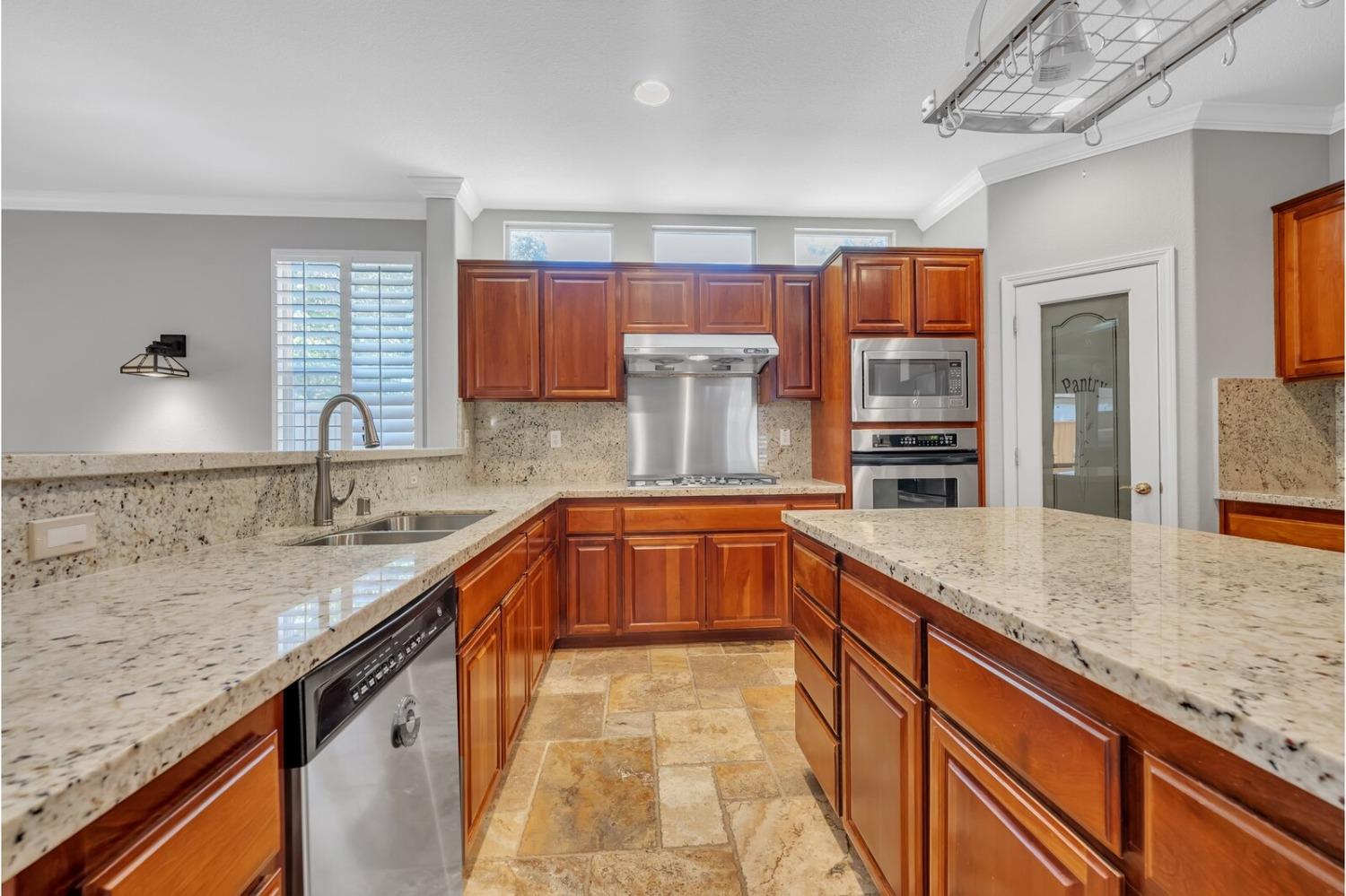 3370 Swallows Nest Lane