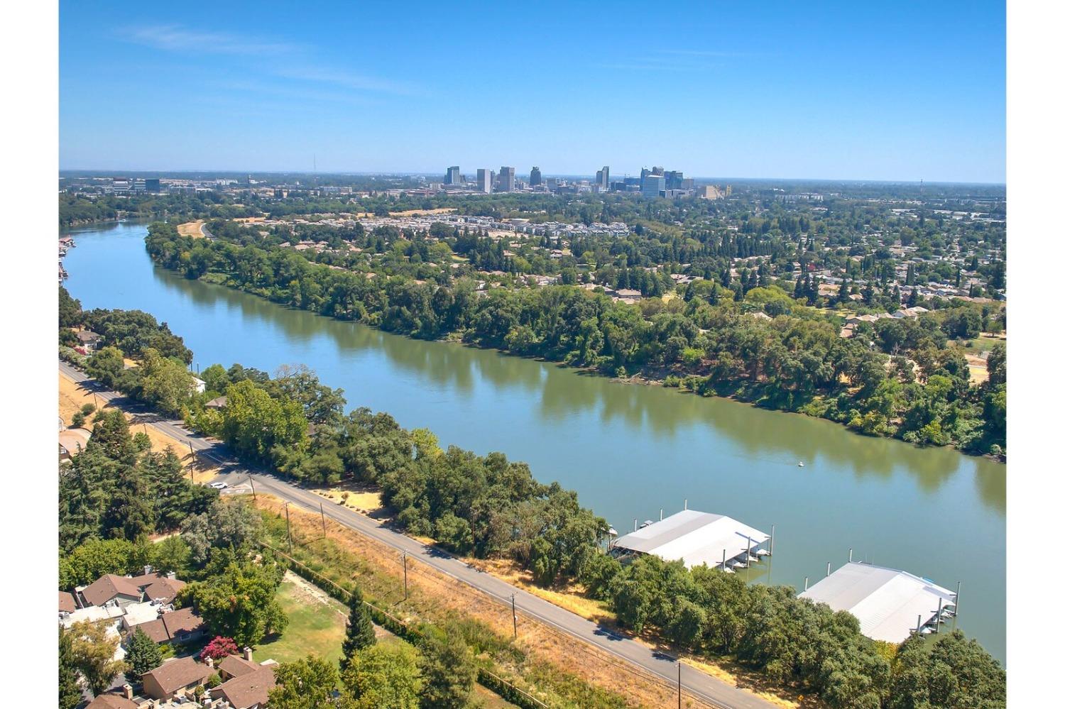 3370 Swallows Nest Lane