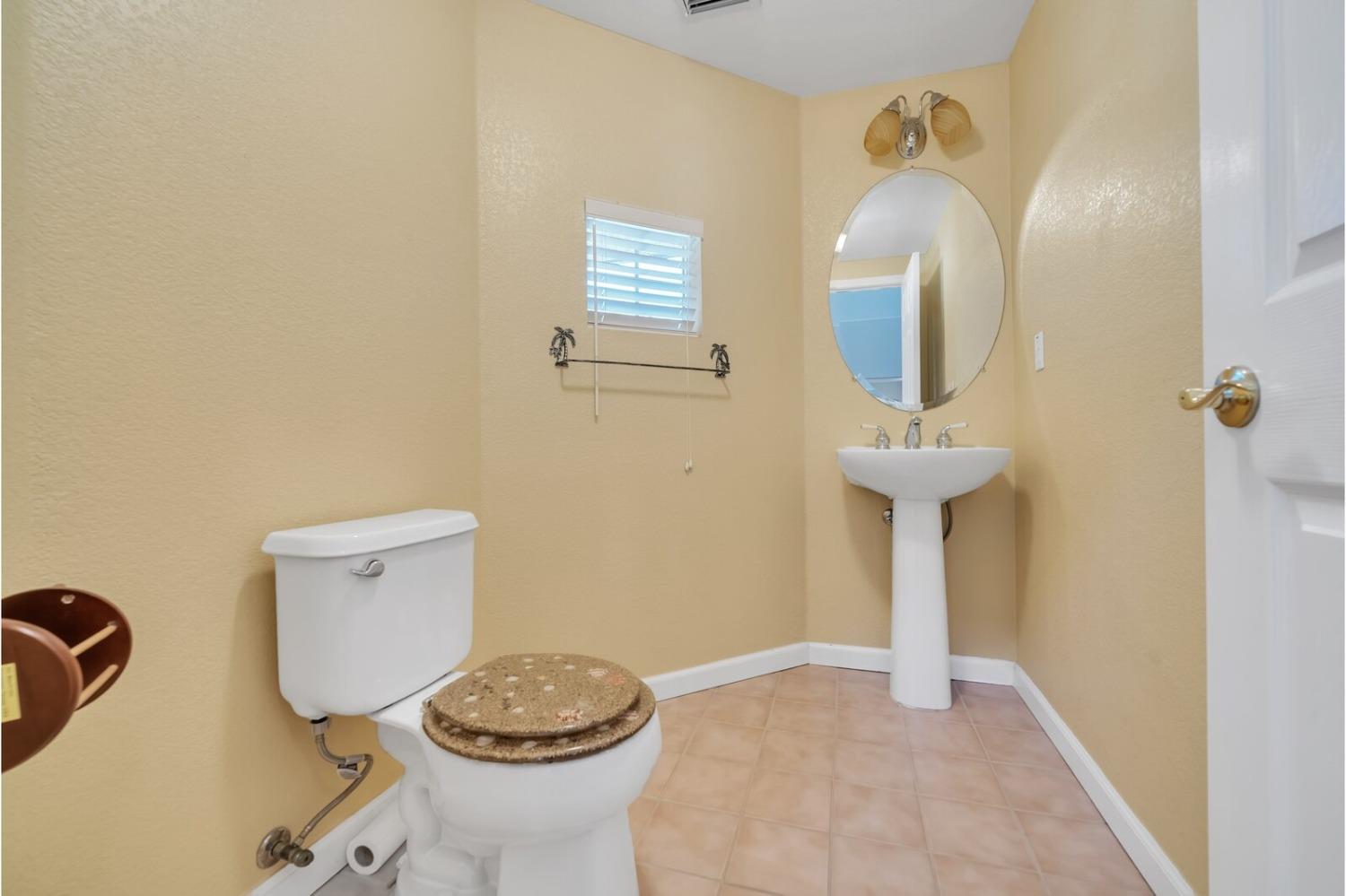 3370 Swallows Nest Lane