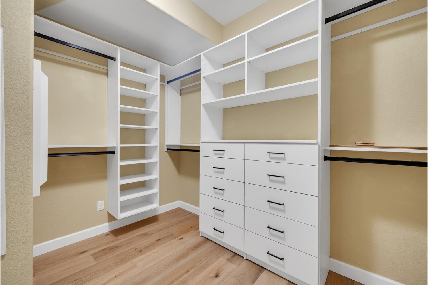 3370 Swallows Nest Lane