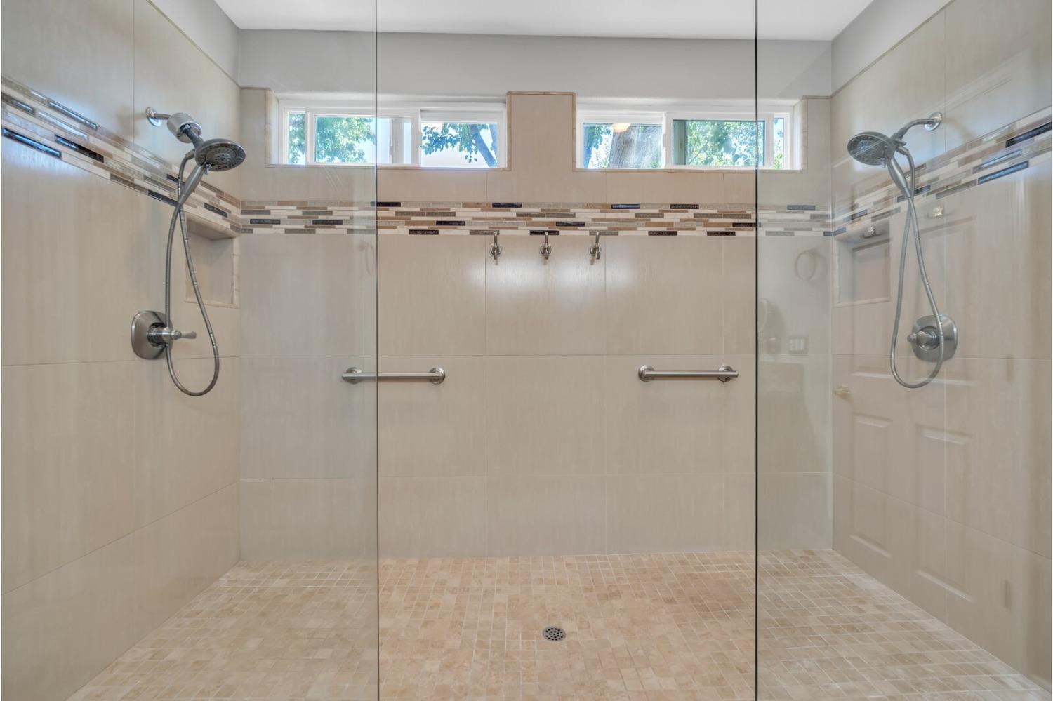 3370 Swallows Nest Lane