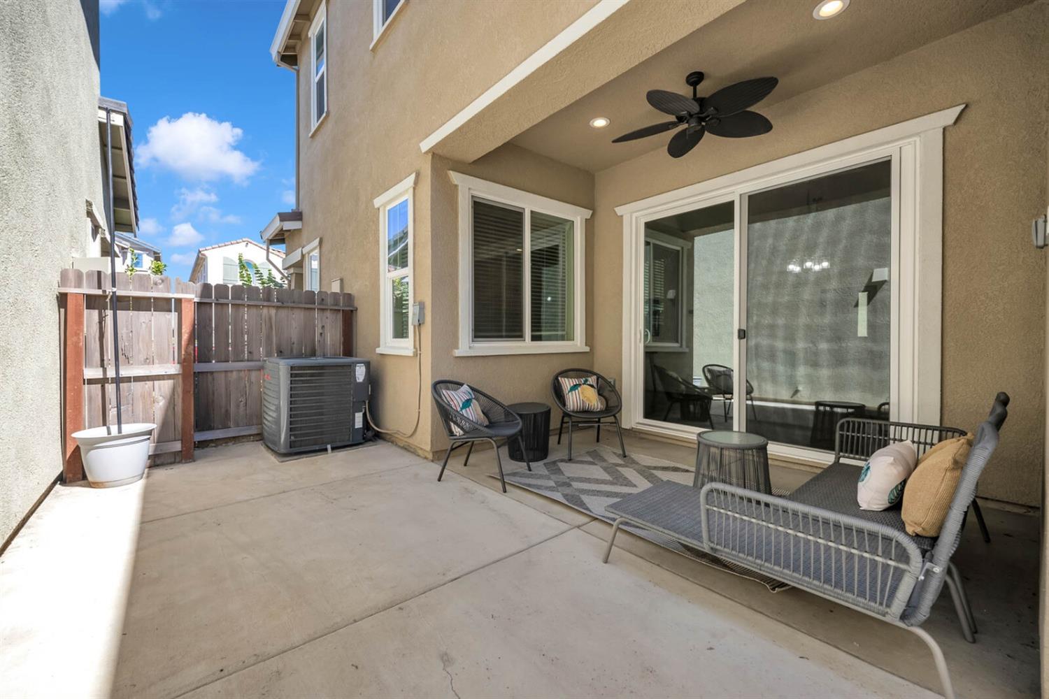 3736 Gulf Of Haifa Avenue