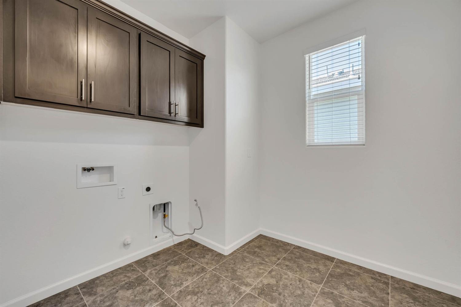 3736 Gulf Of Haifa Avenue