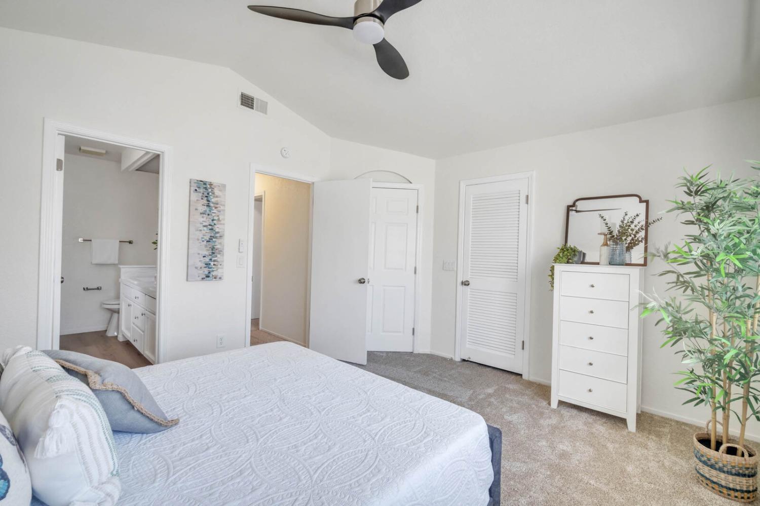 5721 River Run Circle