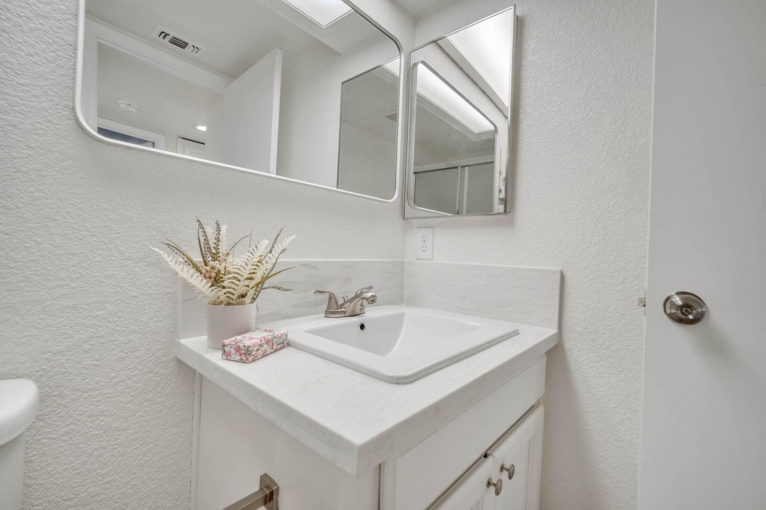 5721 River Run Circle