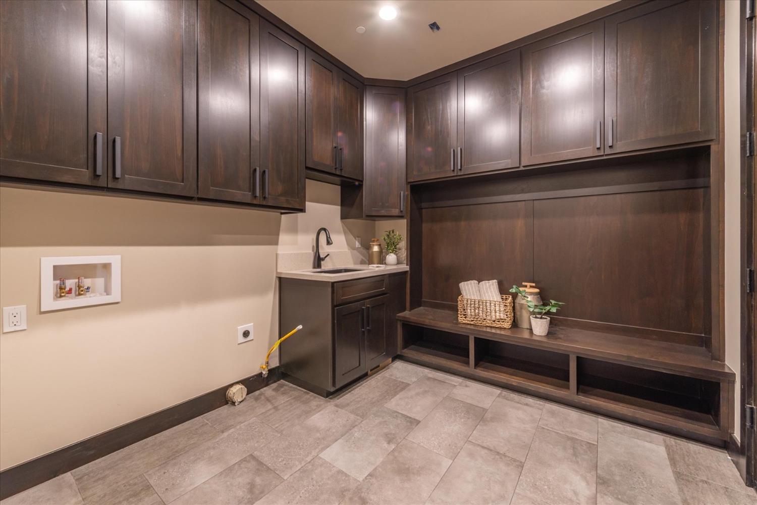 13295 Cristallina Way