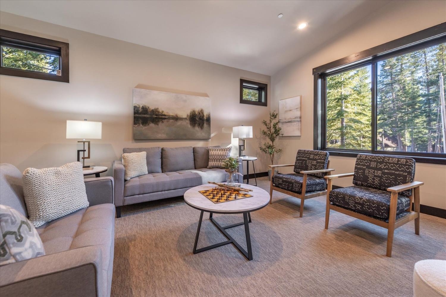 13295 Cristallina Way