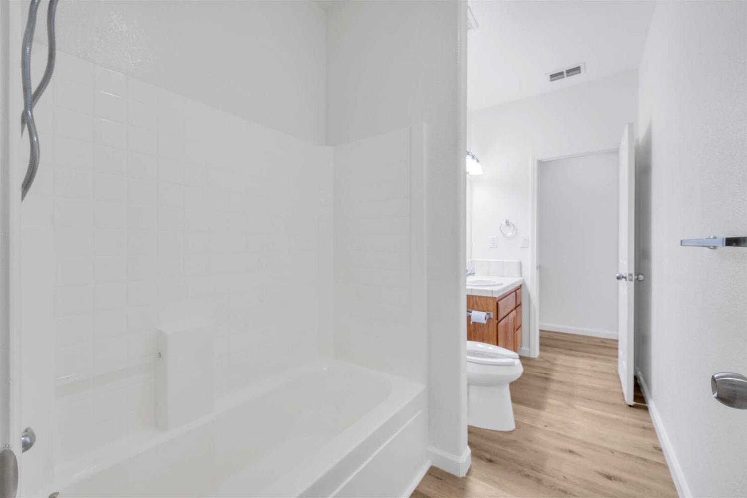 1083 Earnhardt Drive