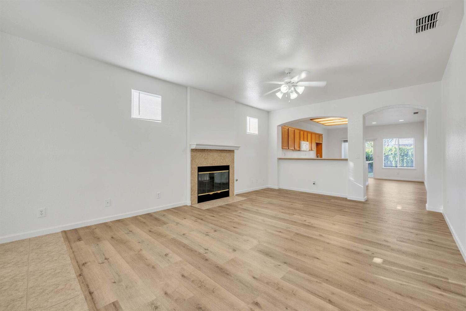 1083 Earnhardt Drive