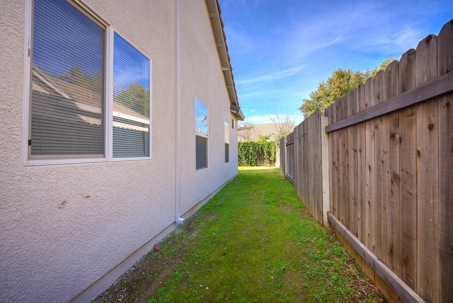 1083 Earnhardt Drive