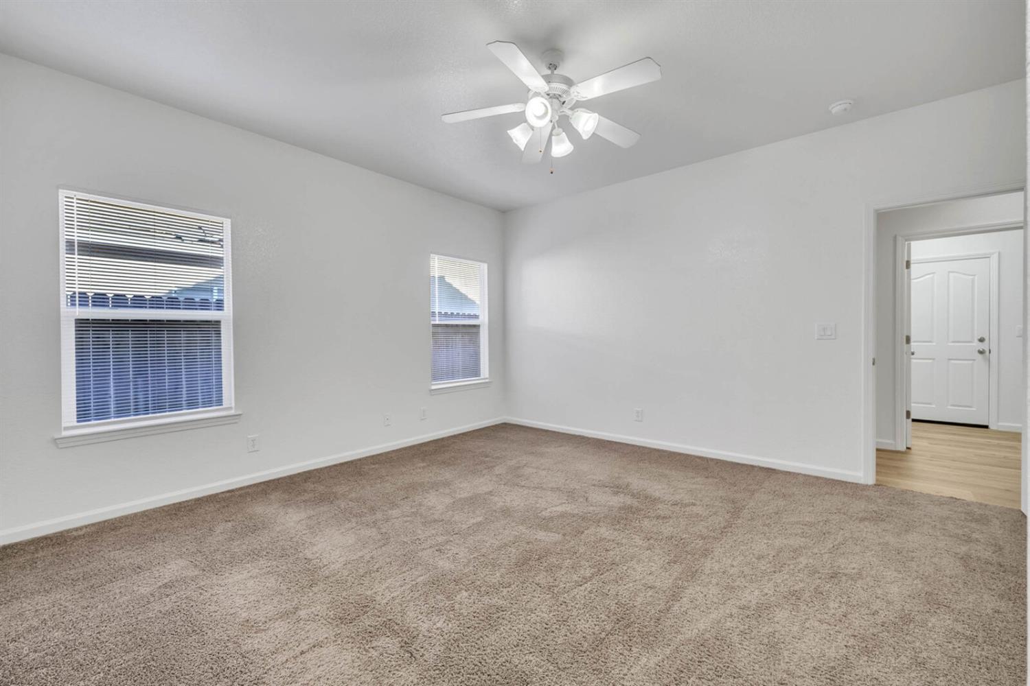 1083 Earnhardt Drive