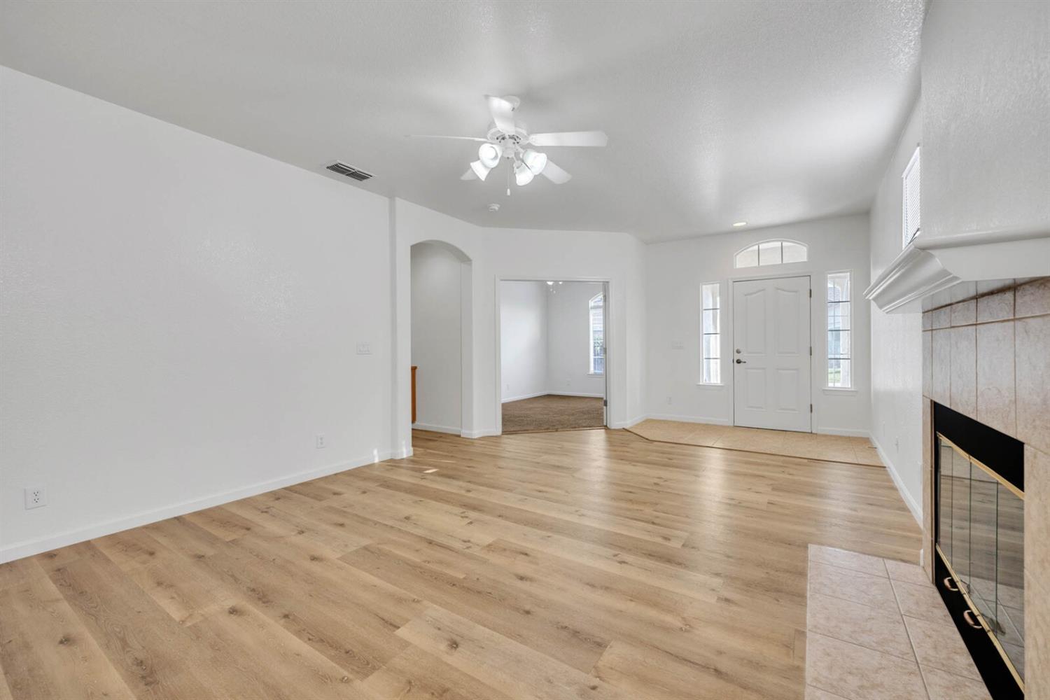 1083 Earnhardt Drive