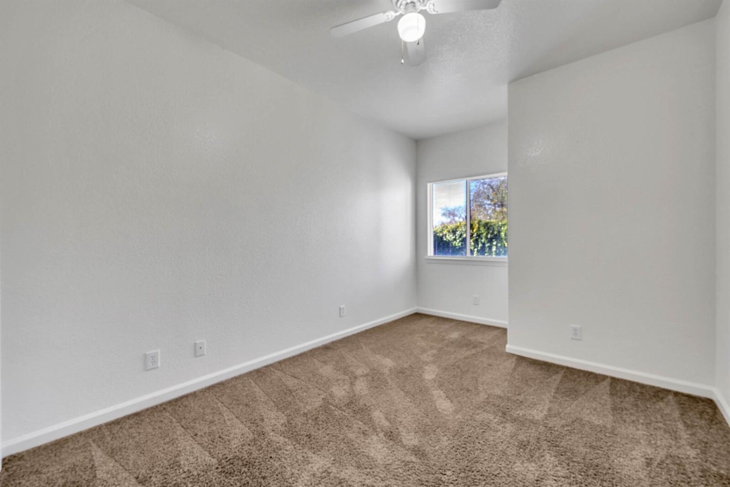 1083 Earnhardt Drive