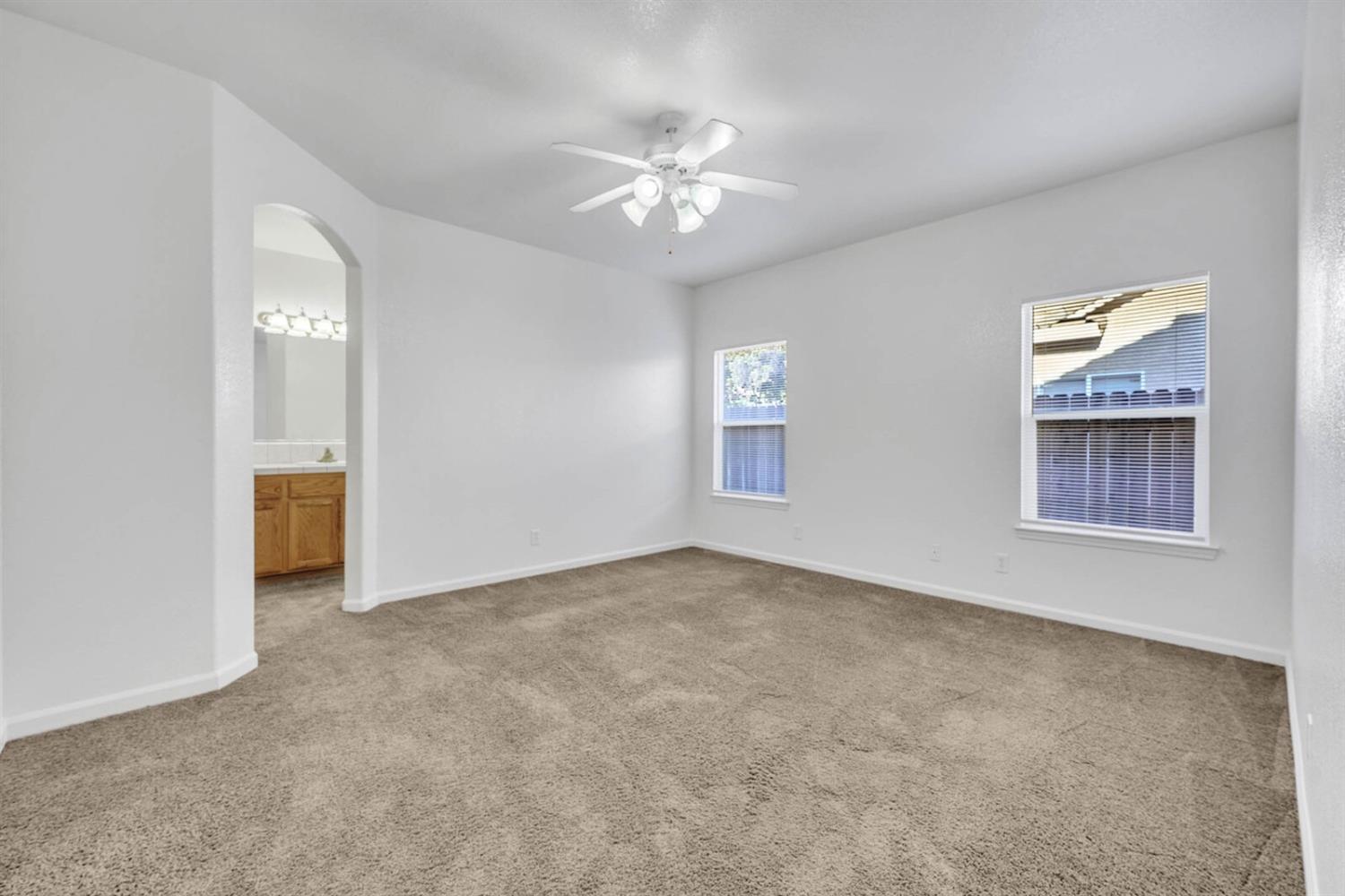 1083 Earnhardt Drive