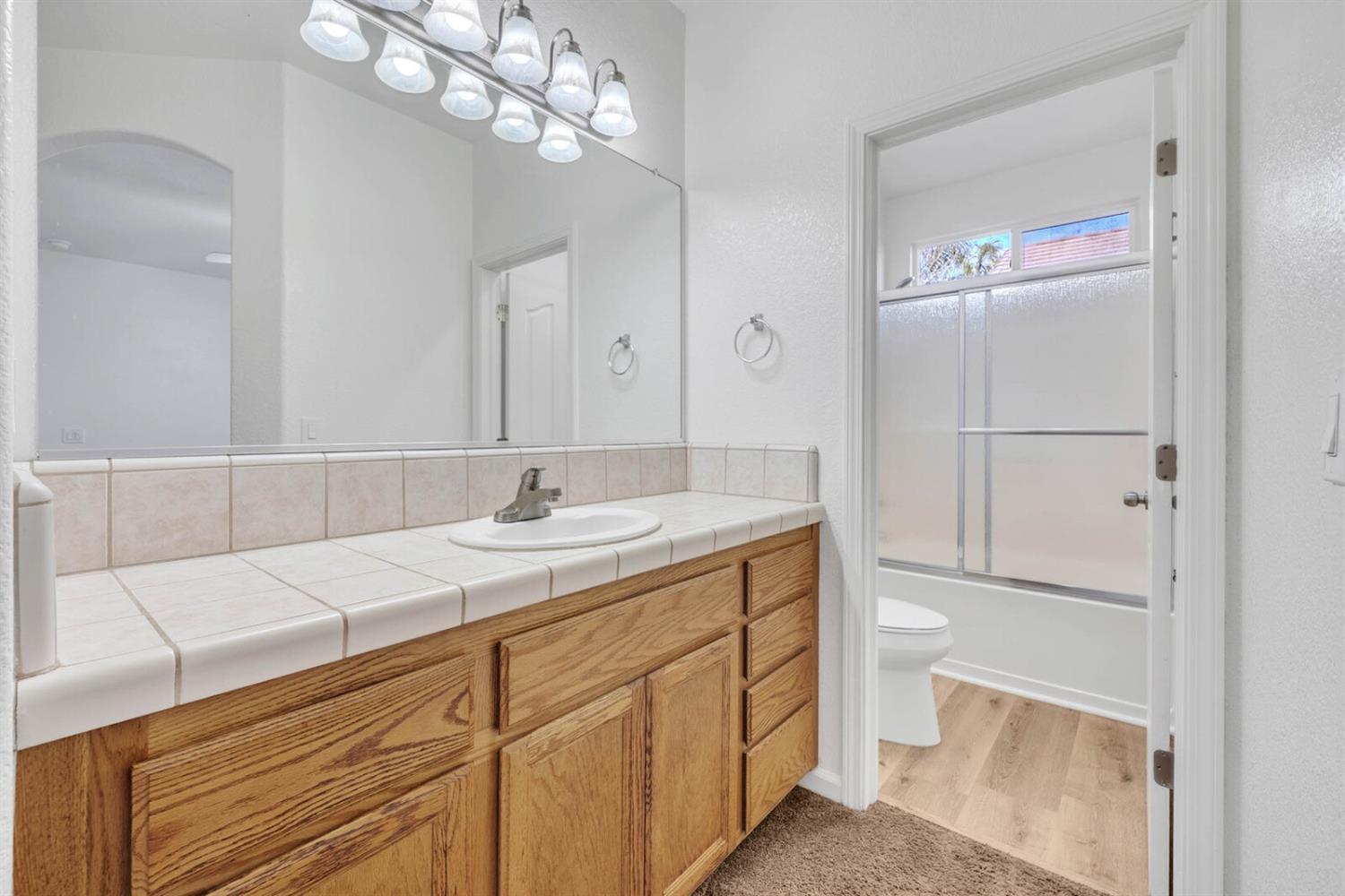 1083 Earnhardt Drive