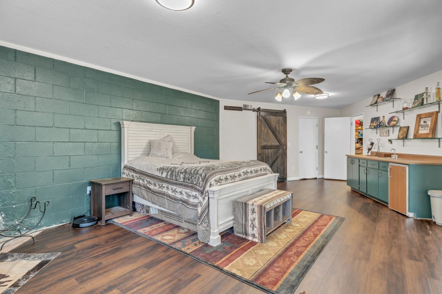 6301 Green Ridge Drive