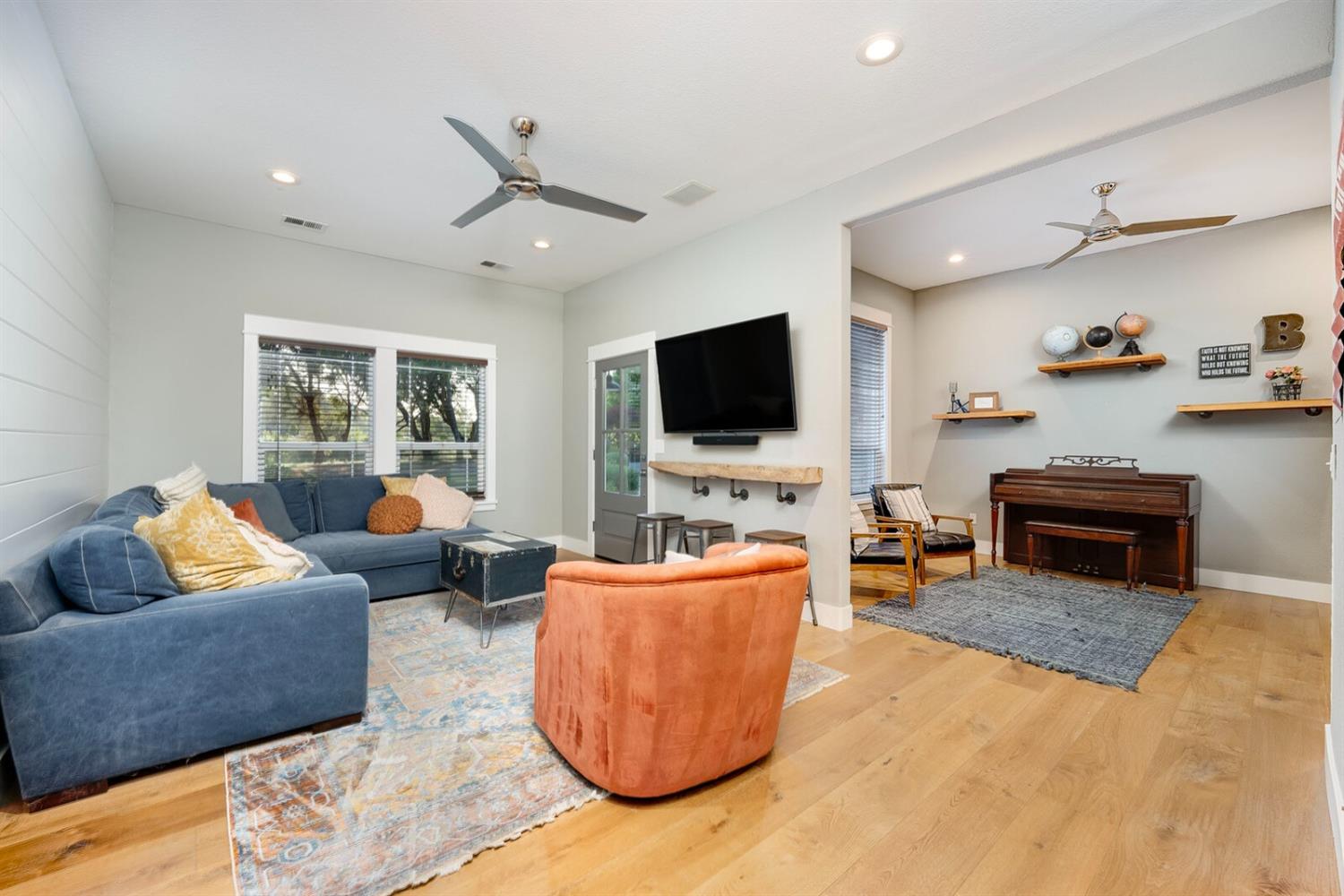 4449 Blackberry Lane