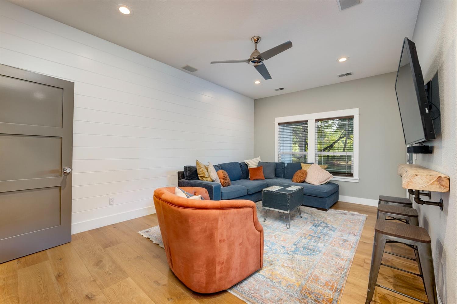 4449 Blackberry Lane