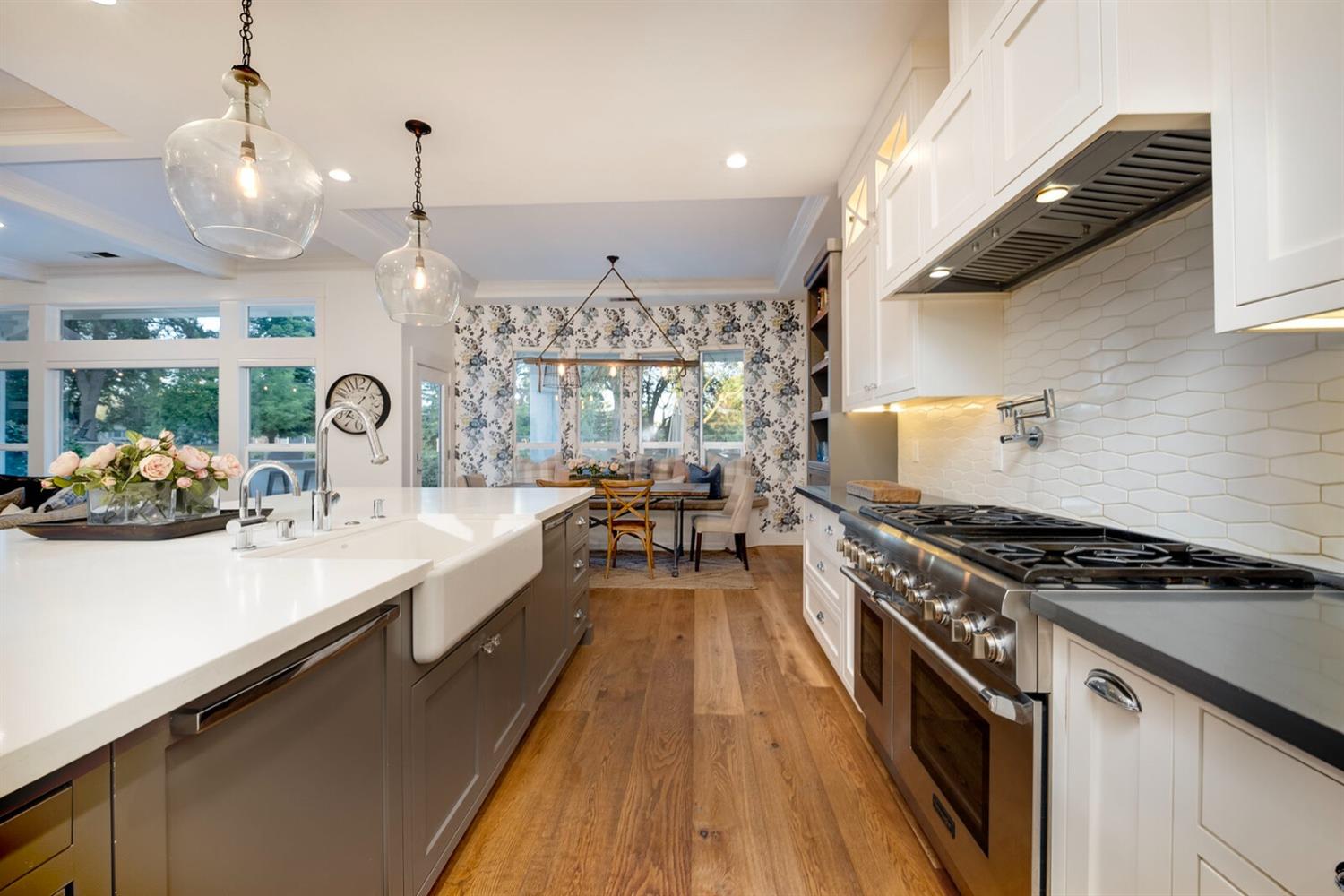 4449 Blackberry Lane