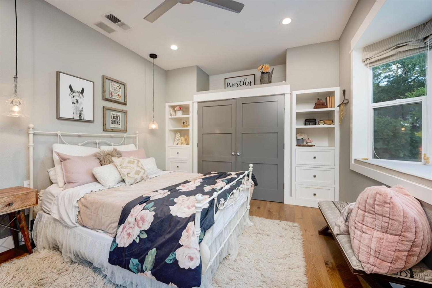 4449 Blackberry Lane