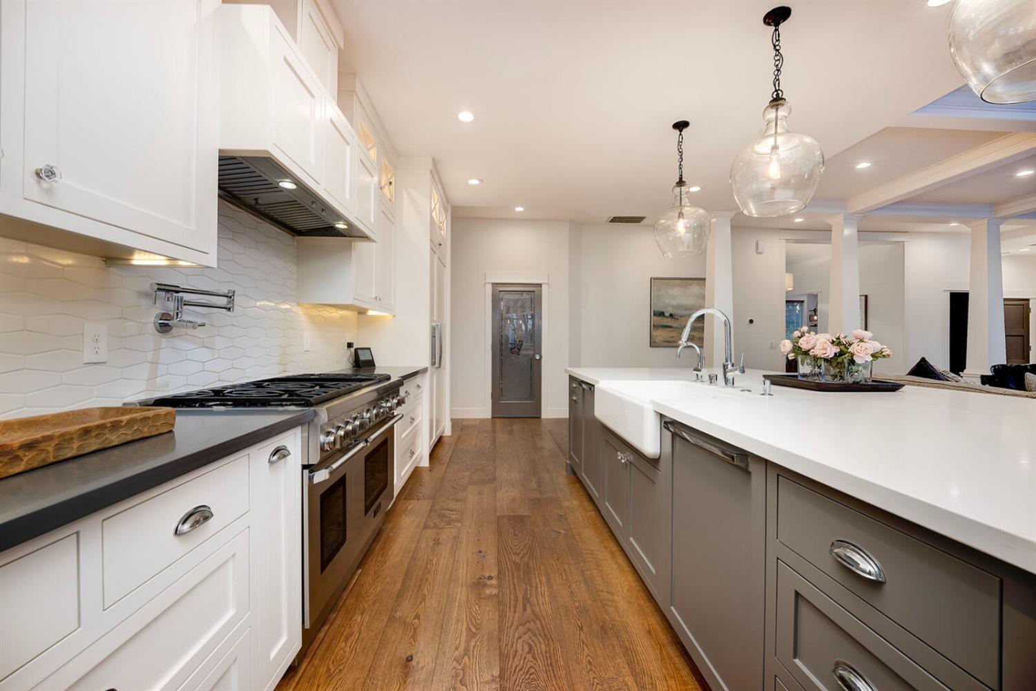 4449 Blackberry Lane