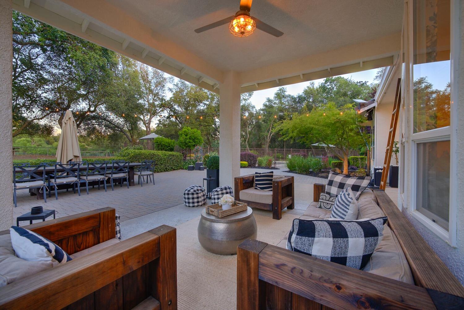 4449 Blackberry Lane