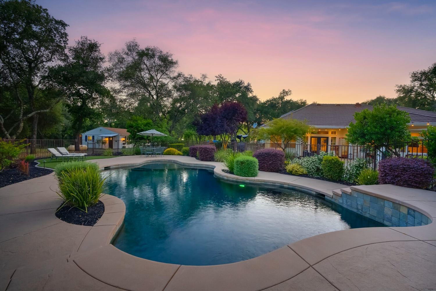 4449 Blackberry Lane