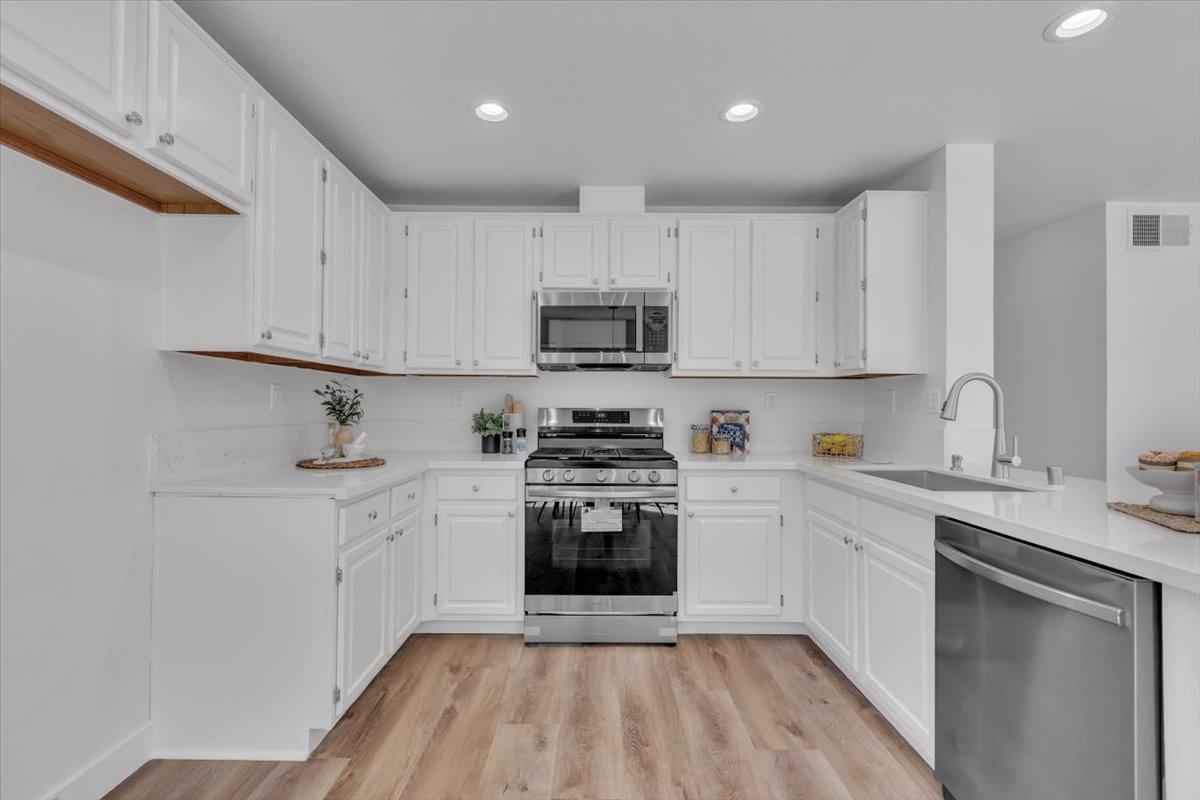 4404 Old Dairy Drive