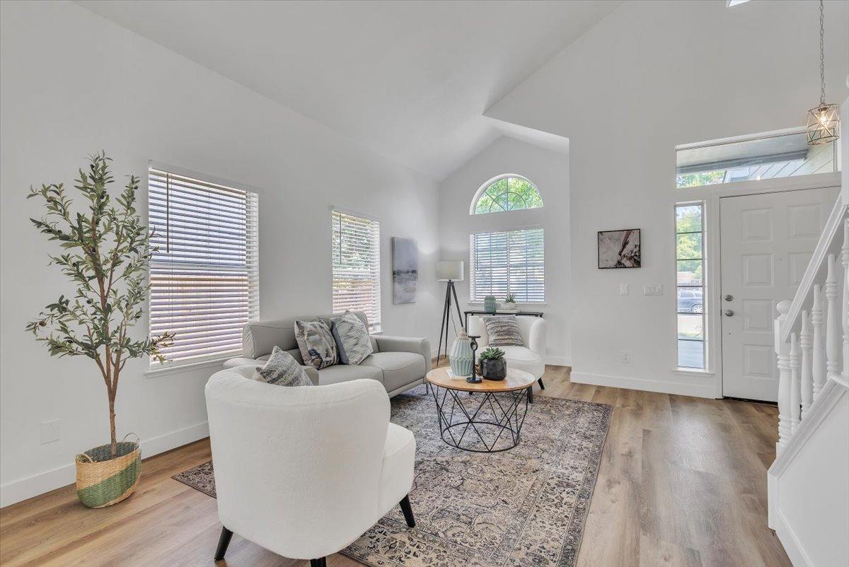 4404 Old Dairy Drive