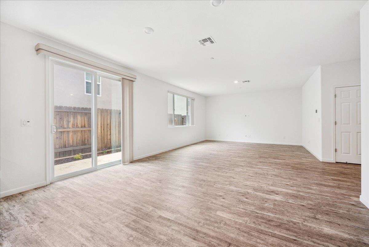 4531 Gray Lodge Loop