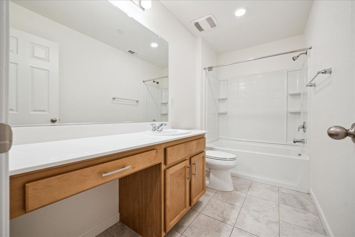 4531 Gray Lodge Loop