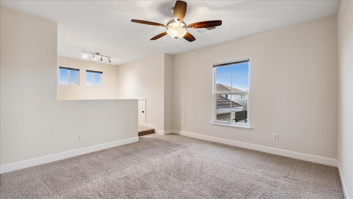 1432 Eaglesfield Lane