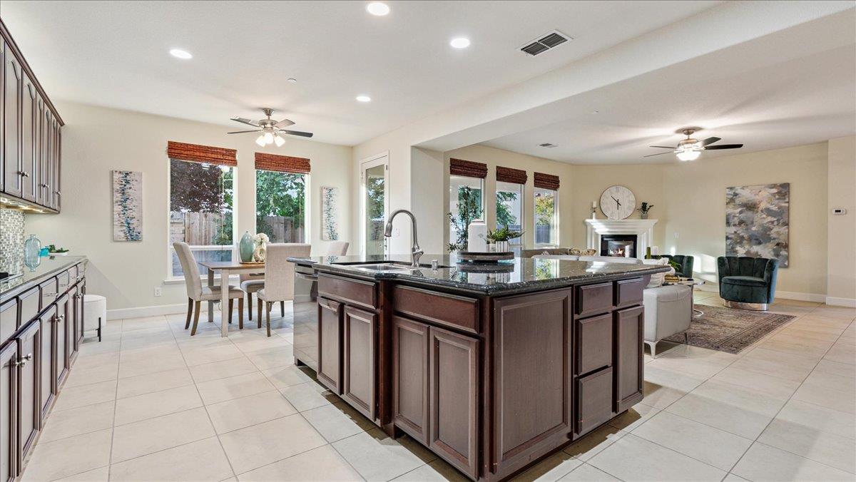 1432 Eaglesfield Lane