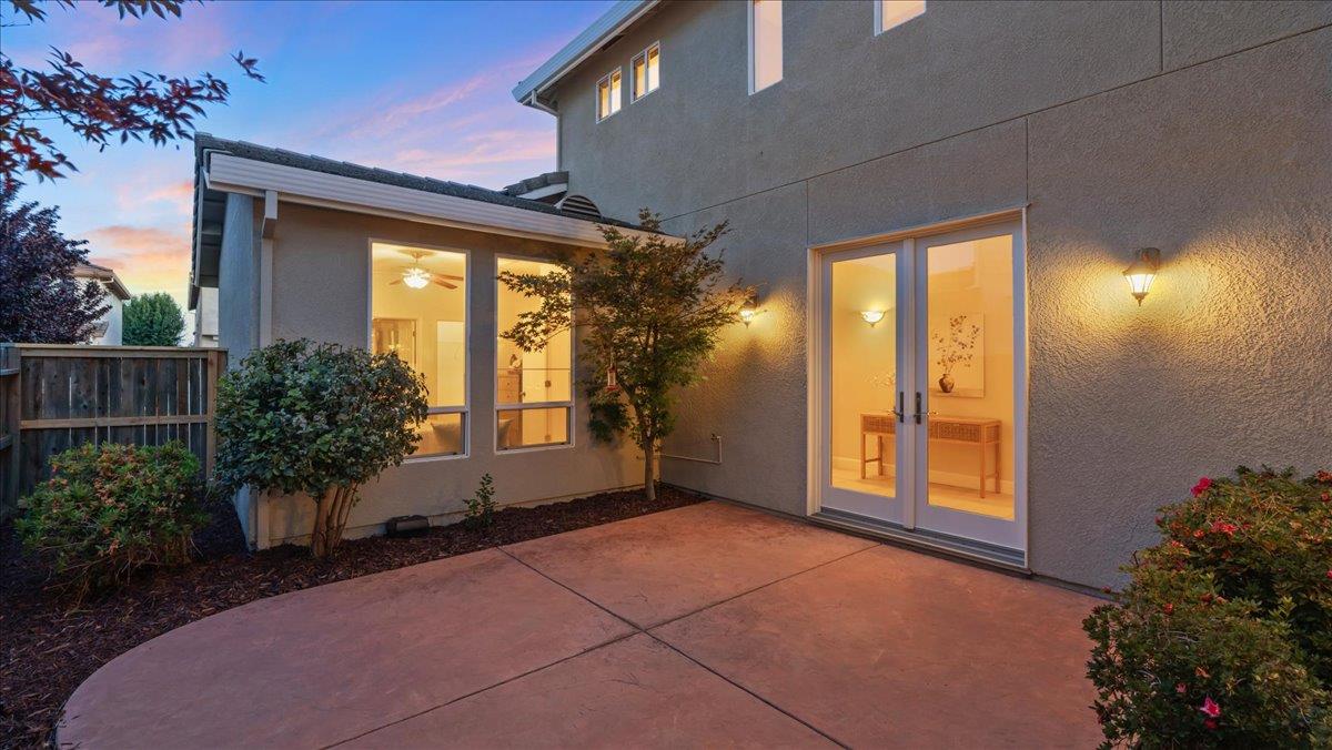 1432 Eaglesfield Lane