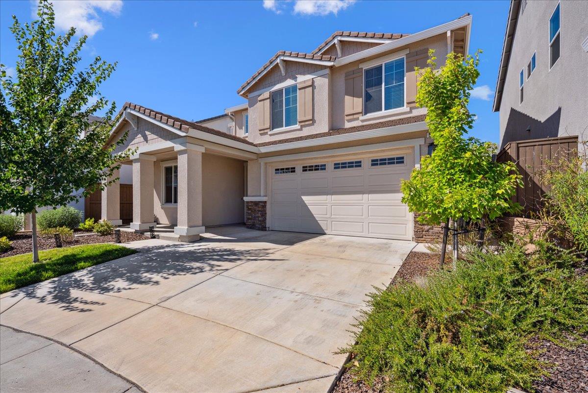 521 Desert Bloom Court
